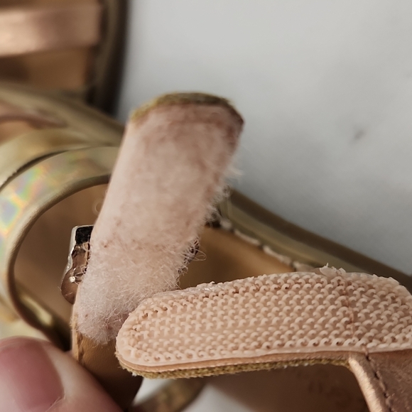 CAT & Jack Gold Copper Sandals Size 11 - Picture 9 of 10